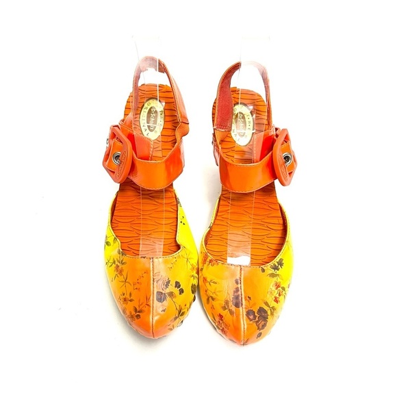 Vintage Y2K orange and yellow floral leather strappy heeled wooden clogs - Picture 3 of 8